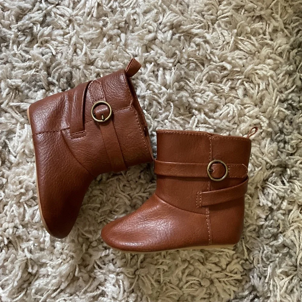 Old Navy Baby Cognac Brown Faux Leather Buckle Booties Soft Sole 6-12M 745165-00